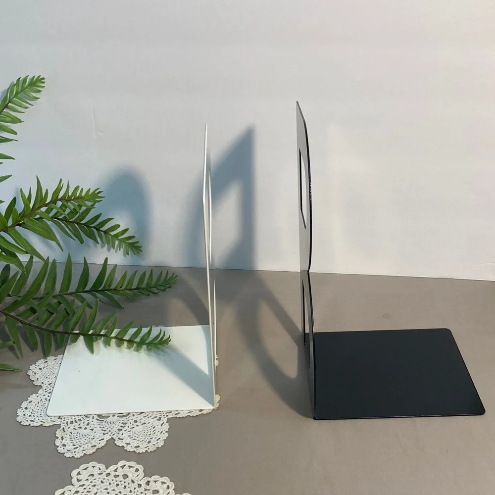 IKEA Black and White Letter B Metal Bookends